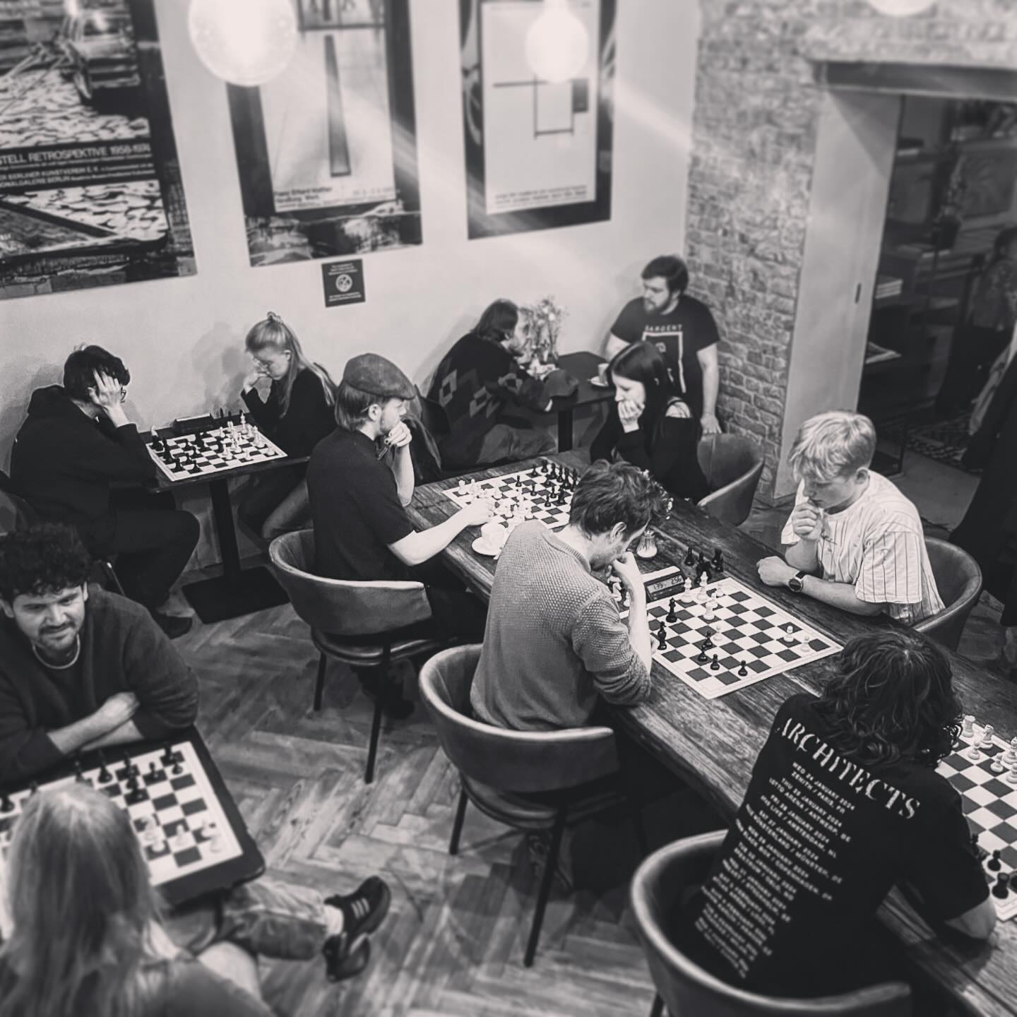 StrangerChess at LUZII Café